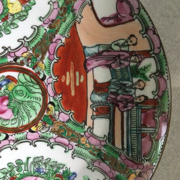 Vintage Chinese Famille Rose Medallion Canton hand painted Porcelain Plate 10.5" - Picture 2 of 8